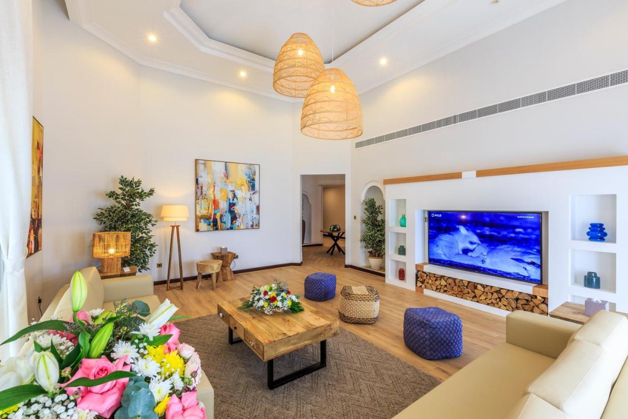 The S Homes - Stunning 5 Bedrooms At The Palm Jumeirah With Private And Pool Villa